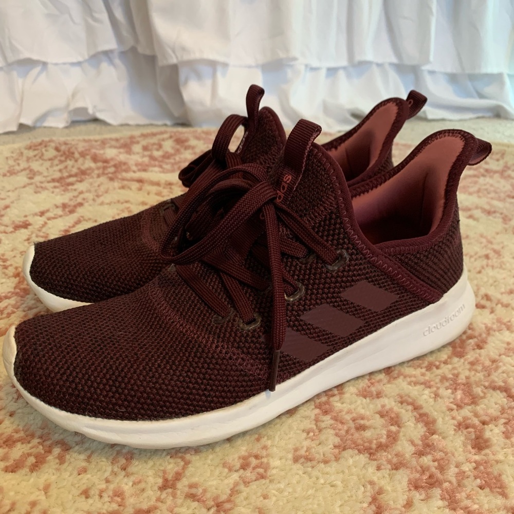 Adidas Cloudfoam Slip on sneakers with laces